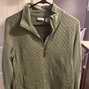 LL Bean pullover